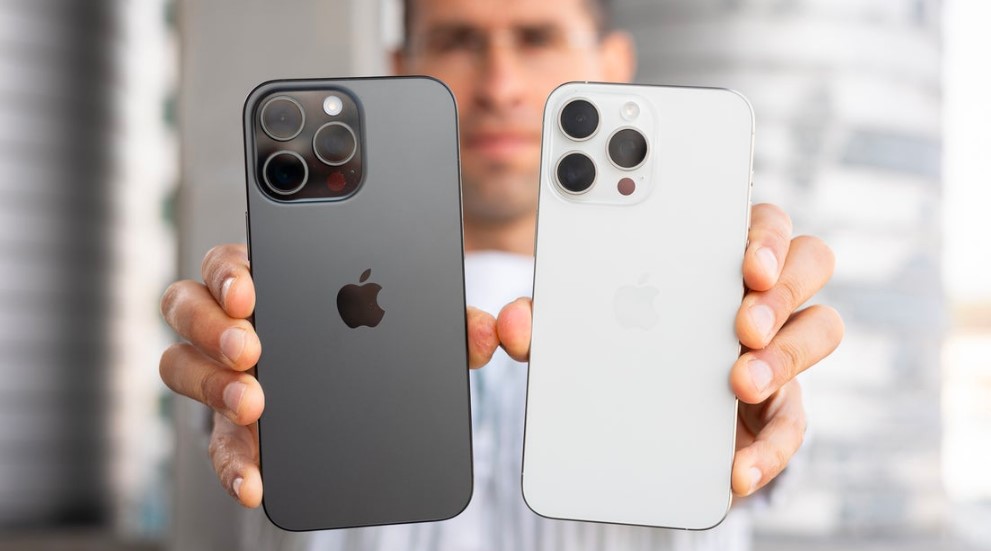 iPhone 15 Pro Max
